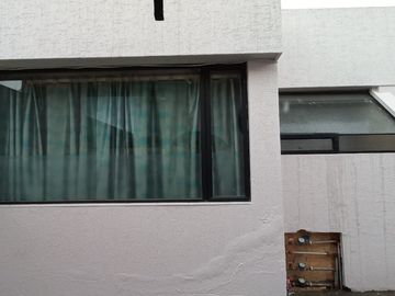 Casa de Venta en Bernardo de Legarda & Avenida Occidental, Quito, Ecuador, Norte de Quito