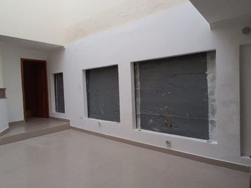 Casa de Venta en Bernardo de Legarda & Avenida Occidental, Quito, Ecuador, Norte de Quito