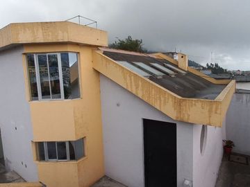 Casa de Venta en Bernardo de Legarda & Avenida Occidental, Quito, Ecuador, Norte de Quito