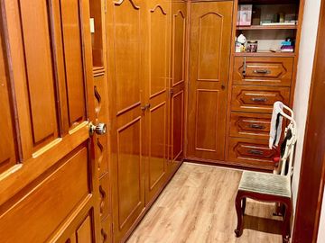 VENDA DE PRECIOSA RESIDENCIA EN HACIENDA DE VALLESCONDIDO ATIZAPAN