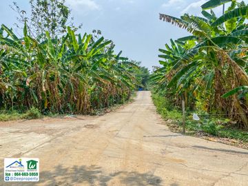 🏡 Waterfront land for sale, 23 rai, next to the Kwai Noi River, Samrong Island, Kanchanaburi, beautiful, filled in along the road