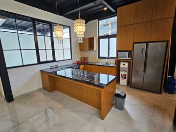 Brand New Minimalis villa di seminyak berawa canggu