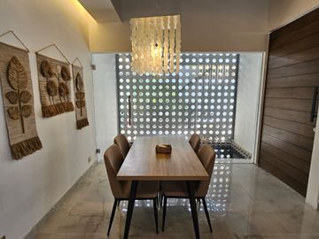 Brand New Minimalis villa di seminyak berawa canggu