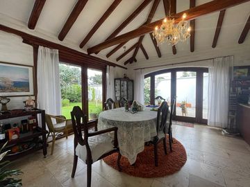 CASA DE VENTA, RUSTICA, URBANIZACION DE LUJO