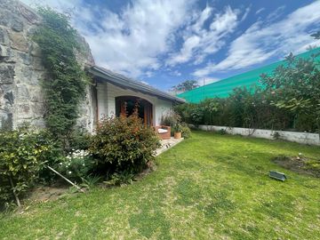 CASA DE VENTA, RUSTICA, URBANIZACION DE LUJO