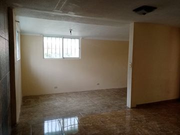 Se vende bonita casa en Residencial Valle del Sol  Cerca de Hospital Imss zona 20 la Margarita