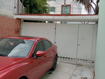 Se vende bonita casa en Residencial Valle del Sol  Cerca de Hospital Imss zona 20 la Margarita