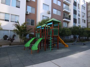 AMPLIO DEPARTAMENTO EN VENTA  EN CONDOMINIO GARDEN 360 -PIURA
