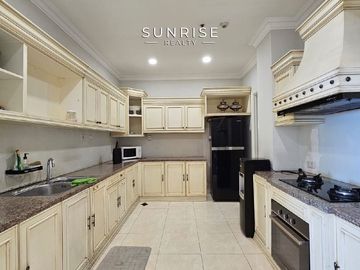 Dijual Apartemen Belleza Suites Permata Hijau 3 Bedroom