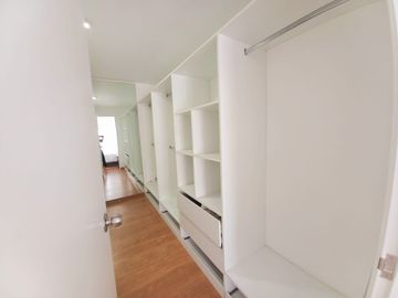 VENTA CORAZON DE MIRAFLORES LINDO DUPLEX CON AIRES.