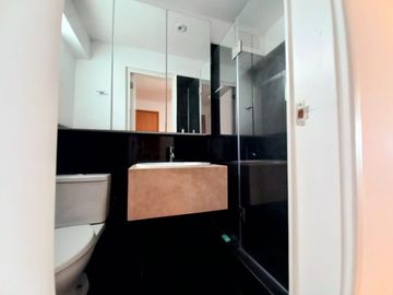 VENTA CORAZON DE MIRAFLORES LINDO DUPLEX CON AIRES.