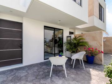 CASA EN VENTA CERCA DE CUERNAVACA CON ALBERCA Y JUEGOS INFANTILES