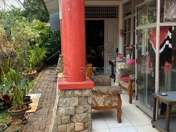 Jual Rumah Hitung Tanah di Pondok Aren, Jl. Karya Usaha