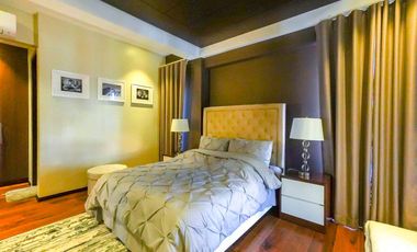 For Sale: 6 Bedroom House and Lot in Multinational Village