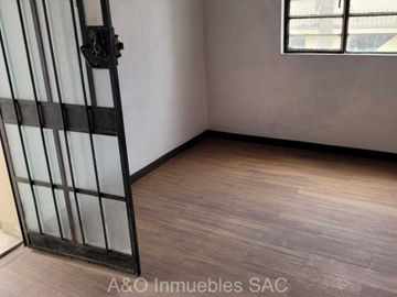 ¡¡Ubicadisima Casa 2 pisos en Venta!! - Pamplona Baja SJM