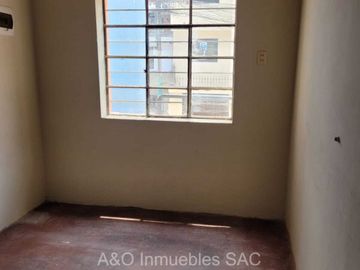 ¡¡Ubicadisima Casa 2 pisos en Venta!! - Pamplona Baja SJM