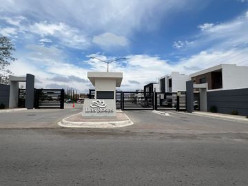 Casa en venta Fracc. Las Rosas