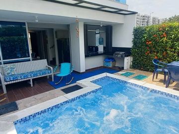 casa amoblada en venta en conjunto en Ricaurte- Cundinamarca