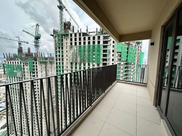 For Sale 1 Bedroom Corner Unit in Mandani Bay Suites Tower 2, Mandaue City