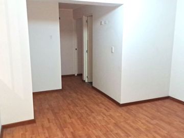 BAJÓ DE PRECIO...!!   VENDO ACOGEDOR DPTO. 2 DORM. EN SURQUILLO, CERCA AL PTE. RICARDO PALMA – LIMITE CON MIRAFLORES.