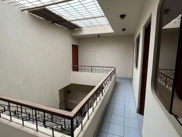 Vendo Hospedaje Con Salón De Eventos