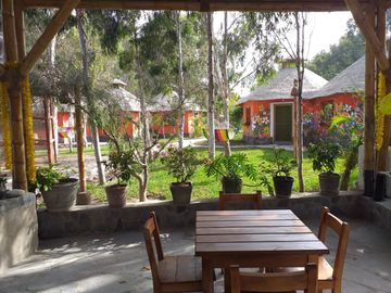 VENDO HOTEL 11 BUNGALOS  KM 101 PANAMERICANA SUR ASIA