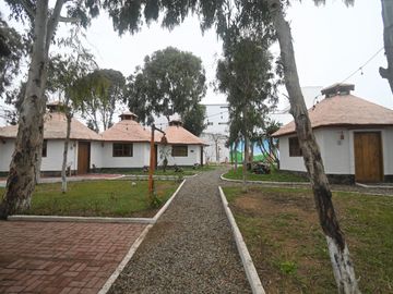 VENDO HOTEL 11 BUNGALOS  KM 101 PANAMERICANA SUR ASIA