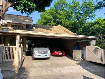 Whiteplains Subdivision 3BR Old House and Lot For Sale Semi Furnished Quezon City
