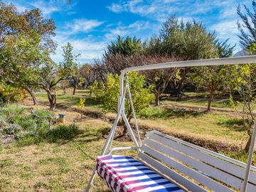 Venta de hermosa Parcela con 2 casas, piscina y quincho, Vicuña. 11.000 UF