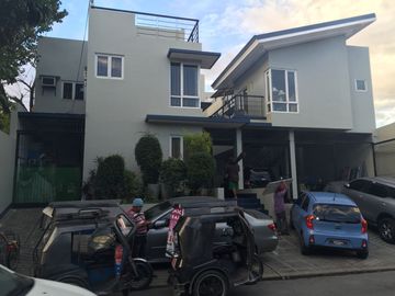 2 Story Unfurnished Apts with 4 Units and 1 Studio Unit in De Castro Subdivisions, Pasig City