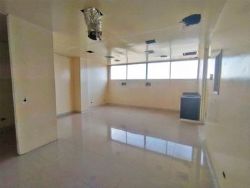 VENTA DE EDIFICIO EN EL COMPLEJO MÉDICO EN BARRANCABERMEJA