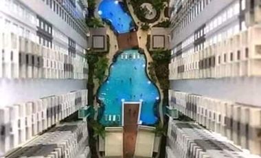 METRO MANILA High End Condo Modern Minimialist Condo near Hotel Mall Resturants and Airport Hospital School Office  HIGH END BUT AFFORDABLE CONDO IN S