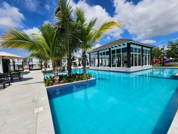 Venta de Casa Marbella en Manantial de Casalaguna Vial 1- Av. Leon F. Cordero cerca del Riocentro Dorado, La Aurora, Daule