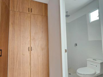 Venta de Casa Marbella en Manantial de Casalaguna Vial 1- Av. Leon F. Cordero cerca del Riocentro Dorado, La Aurora, Daule