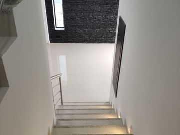 Vendo Casa en Urb. Privada 