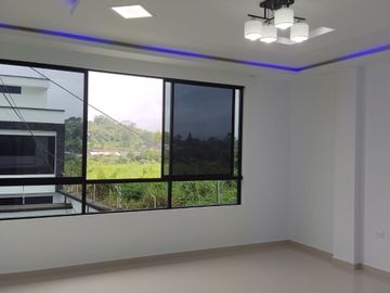 Vendo Casa en Urb. Privada 