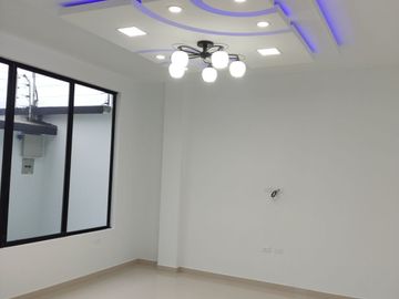 Vendo Casa en Urb. Privada 