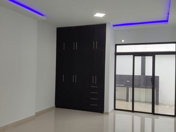 Vendo Casa en Urb. Privada 
