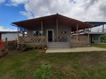 Venta de casa campestre via al mar km 34 Dagua Valle del cauca