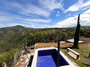 Venta de casa campestre via al mar km 34 Dagua Valle del cauca