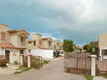 CASA EN VENTA EN CONDO PUERTA REAL, HERMOSILLO, SON. -- JVV