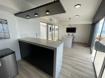 EXCELENTE INVERSIÓN: LOFT AMOBLADO Y EQUIPADO EN BARRANCO LÍMITE CON MIRAFLORES