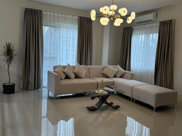For Sale: Brand New 5 Bedrooms House and Lot in Saint Charbel Executive Village