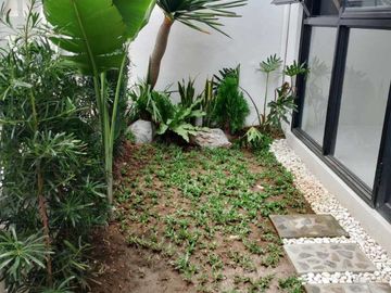 Brand New 3 Storey House and lot For sale 5 Bedroom and 2 Car garage in Greenwoods Pasig City (PH2812)