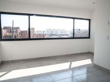 CASA EN PREVENTA EN MAYORAZGO LEÓN GTO  CASA DE DOS RECÁMARAS A EXCELENTE PRECIO  UBICADO A SOLO 10 MINUTOS DE PUERTO INTERIOR