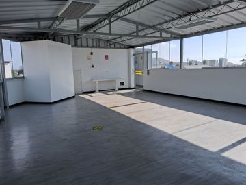 VENTA O ALQUILER DE LOCAL COMERCIAL EN BARRANCO