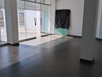 VENTA O ALQUILER DE LOCAL COMERCIAL EN BARRANCO