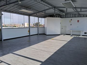 VENTA O ALQUILER DE LOCAL COMERCIAL EN BARRANCO