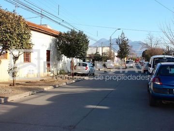 Vendemos Casa amplia con patio espacioso