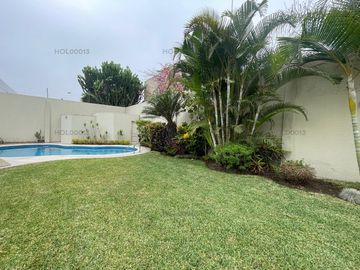 Venta de Encantadora Residencia Remodelada en Zona Residencial